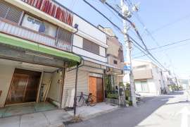 高槻市淀の原町 テラスハウス