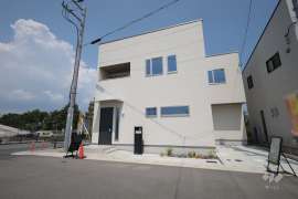 西宮市田近野町 一戸建て