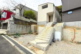 宝塚市花屋敷松ガ丘 一戸建て
