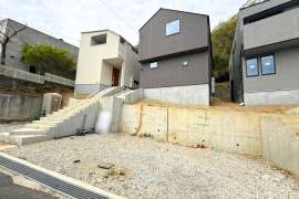 宝塚市花屋敷松ガ丘 一戸建て