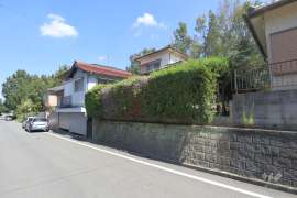 瀬戸市台六町 一戸建て