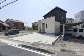 長久手市岩作東中 一戸建て