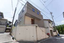 高槻市塚原1丁目 一戸建て