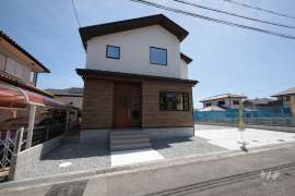 宝塚市中山五月台1丁目 一戸建て