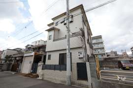 西宮市甲子園七番町 一戸建て