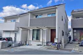 川西市東畦野3丁目 一戸建て