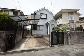 宝塚市星の荘 一戸建て