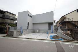 箕面市小野原東4丁目 一戸建て