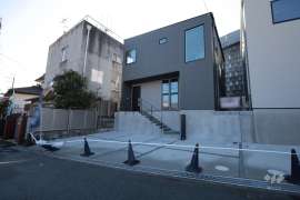 西宮市名塩木之元 一戸建て