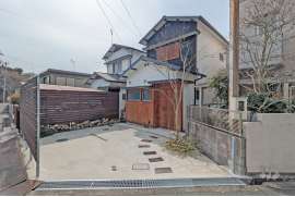 茨木市北春日丘2丁目 一戸建て