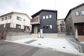 箕面市粟生新家3丁目 一戸建て