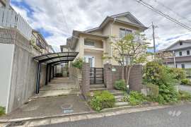 川西市丸山台3丁目 一戸建て