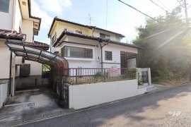 瀬戸市坂上町 一戸建て