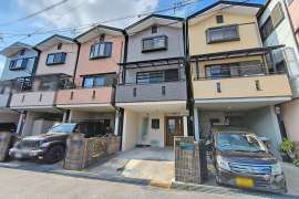 尼崎市食満5丁目 一戸建て