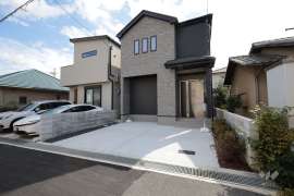 箕面市桜ケ丘4丁目 一戸建て