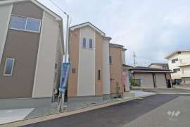 伊丹市松ケ丘4丁目 一戸建て