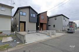 春日井市出川町8丁目 一戸建て