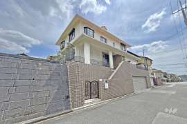 豊能郡豊能町光風台1丁目 一戸建て