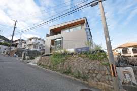 宝塚市青葉台1丁目 一戸建て