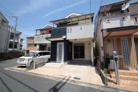 摂津市鳥飼野々1丁目 一戸建て