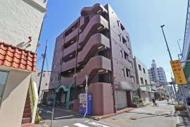 ファミール富士