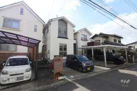 春日井市高山町2丁目 一戸建て
