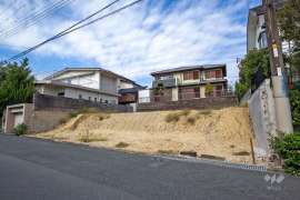 吹田市青山台4丁目 土地