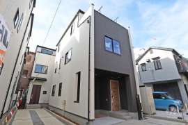 川口市本前川1丁目 一戸建て