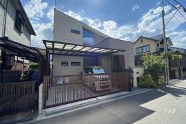 豊中市千里園3丁目 一戸建て