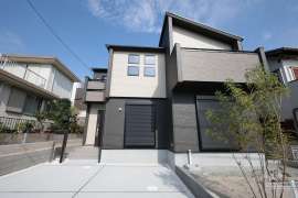 宝塚市中山五月台3丁目 一戸建て