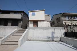 宝塚市宝梅2丁目 一戸建て