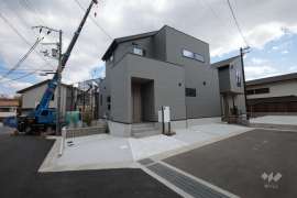 箕面市桜3丁目 一戸建て