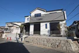 箕面市新稲6丁目 一戸建て