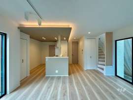 伊丹市鋳物師1丁目 一戸建て