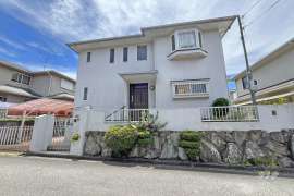 川西市緑台4丁目 一戸建て