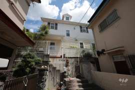 宝塚市山本台1丁目 一戸建て