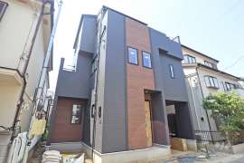 川口市本前川3丁目 一戸建て