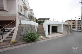 西宮市愛宕山 一戸建て