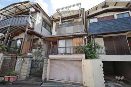 箕面市半町4丁目 一戸建て