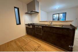 名古屋市千種区赤坂町4丁目 一戸建て