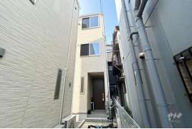 足立区梅島3丁目 一戸建て