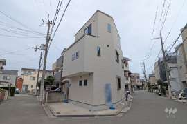 高槻市芝生町1丁目 一戸建て