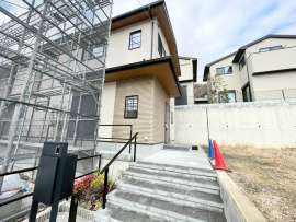 池田市五月丘4丁目 一戸建て