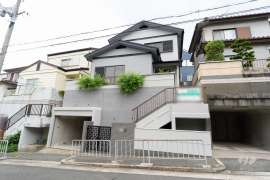 高槻市清水台1丁目 一戸建て