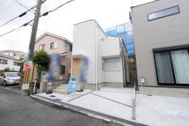 高槻市日吉台三番町 一戸建て