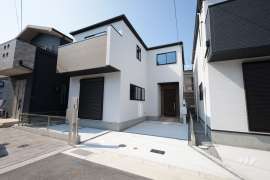 宝塚市末成町 一戸建て