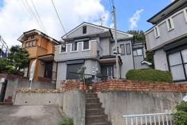 高槻市真上町5丁目 一戸建て