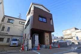 高槻市西冠2丁目 一戸建て