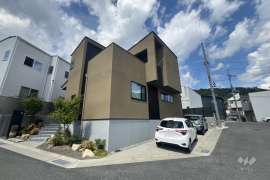 宝塚市平井3丁目 一戸建て