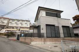 宝塚市川面4丁目 一戸建て